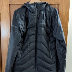 Men's Marmot Megawatt puffy jacket.